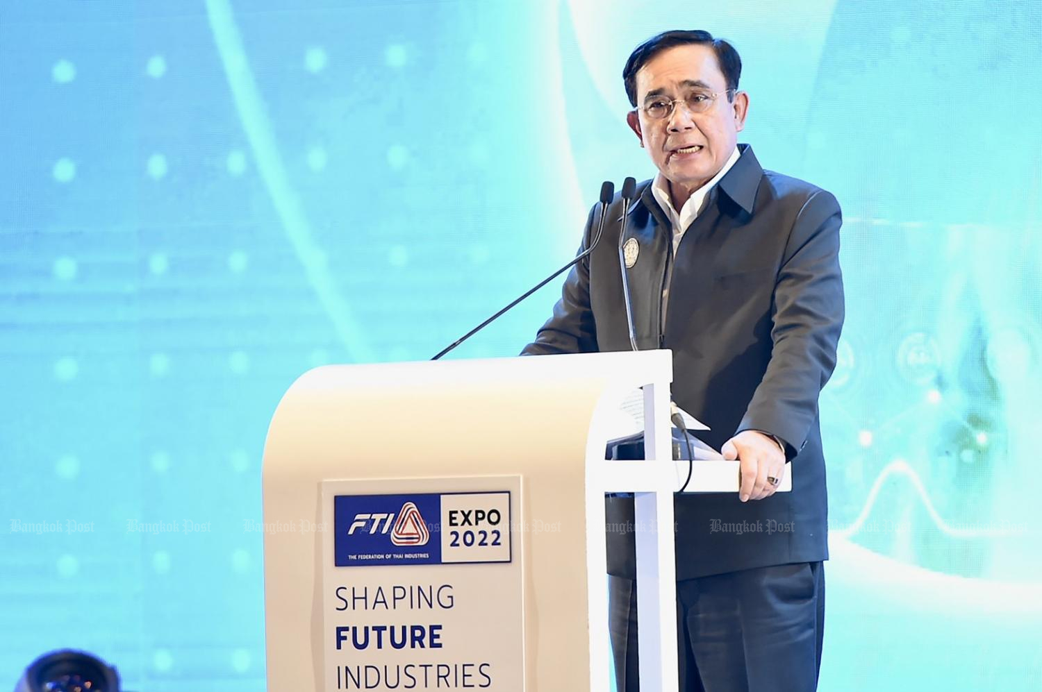 Prime Minister Gen Prayut Chan-o-cha on Wednesday addressed the Federation of Thai Industries Expo 2022 in Chiang Mai where he stressed the need for unity in the face of challenges. (Government House photo)