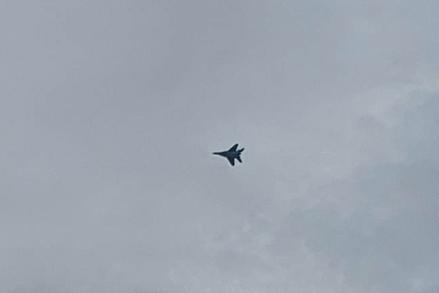 A Myanmar MiG-29 fighter jet is spotted crossing into Thai airspace over Phop Phra district of Tak province on Thursday. (Photo: Stringer via Reuters)