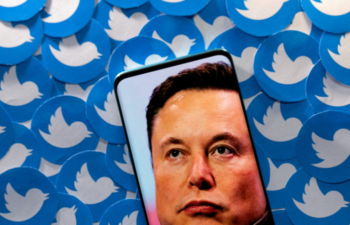 Top billionaires $1.4 trillion poorer
