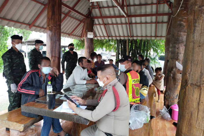 Army arrests more illegal border crossers in North - Vimarsana News