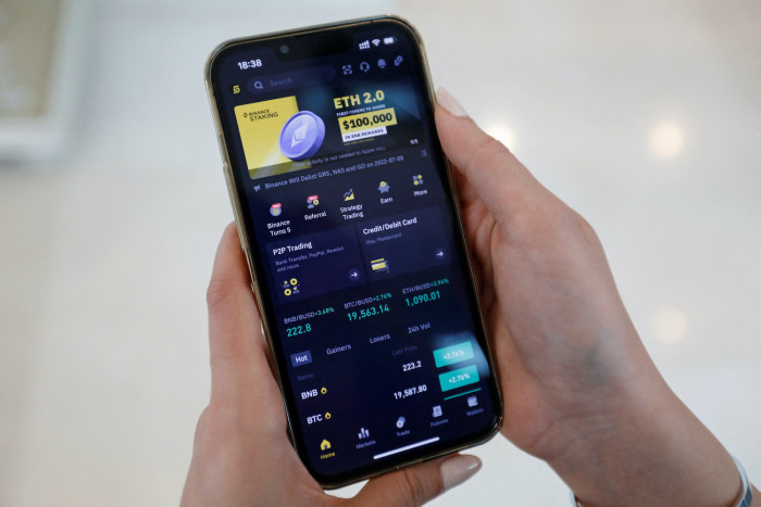 Shrimps and whales keep crypto afloat - Vimarsana News