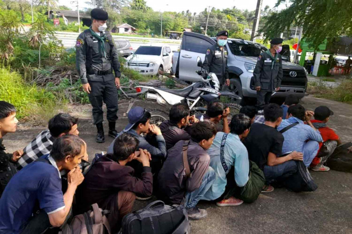 Myanmar illegals caught in Prachuap - Vimarsana News