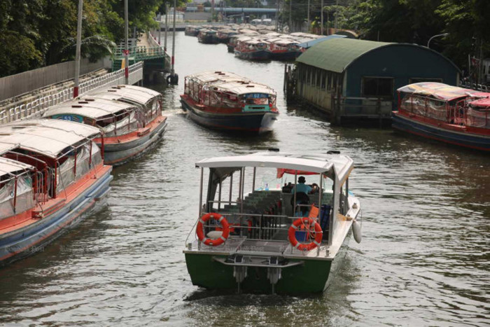 Boat service along Khlong Saen Saeb suspended - Vimarsana News