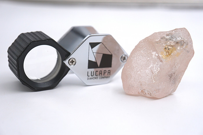 Rare pink diamond 'largest found in 300 years' - Vimarsana News