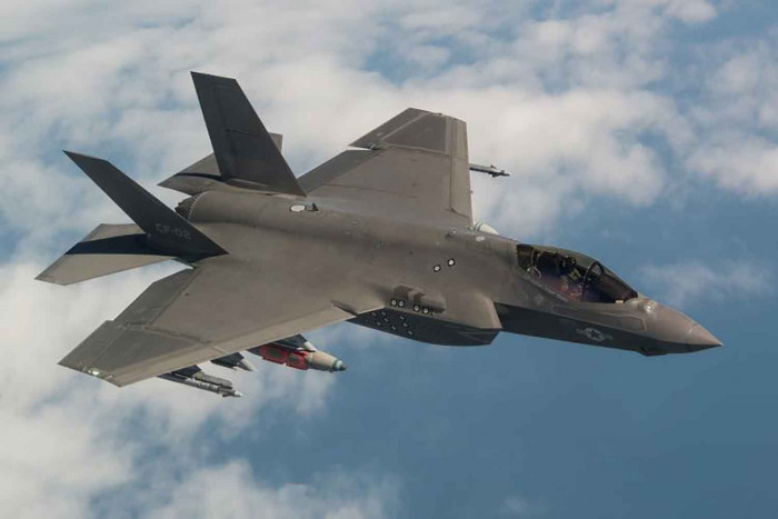 Air force insists on jet cash