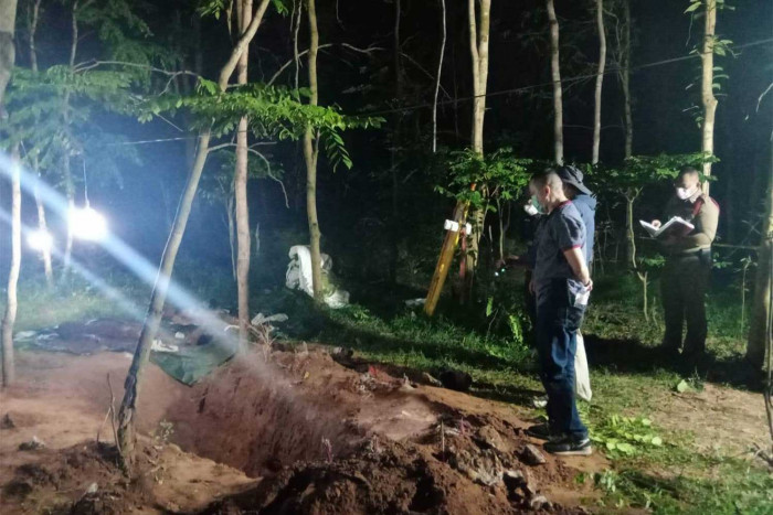 Buried, murdered couple may have links to drug smugglers, say police - Vimarsana News