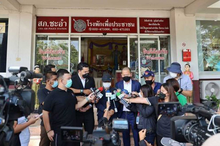 Boyfriend of accused policewoman in maid-beating case surrenders - Vimarsana News