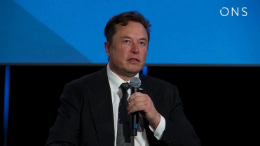 Musk 'focused' on wide release of self-driving Teslas