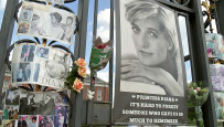 Princess Diana fans mark 25 years since her death