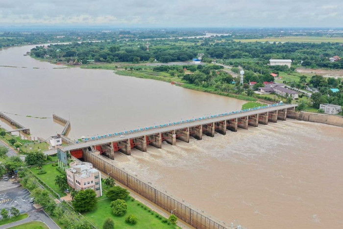 Chao Phraya overflow warning for 11 provinces - Vimarsana News