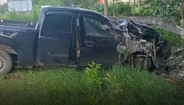 Couple and 2 grandchildren killed in pickup-motorbike crash - Vimarsana News