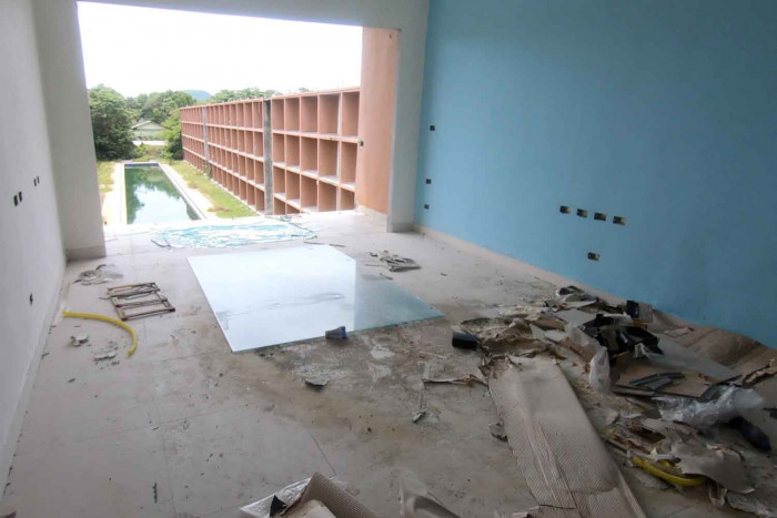 Closed hotel found looted, loss put at B70m - Vimarsana News