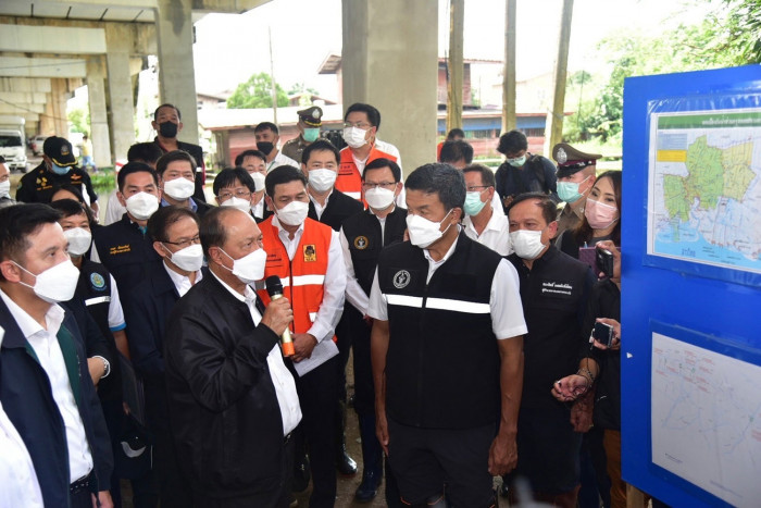 MEA in collaboration with MOI undertake surveys to resolve flooding crisis in Lat Krabang District - Vimarsana News