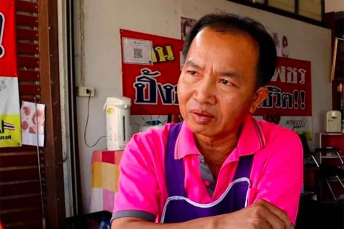 Hawker takes on police over false charge - Vimarsana News