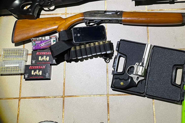 Man arrested in Bangkok with unregistered guns - Vimarsana News