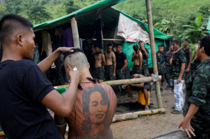 Myanmar rebels attack town near Thai border - Vimarsana News