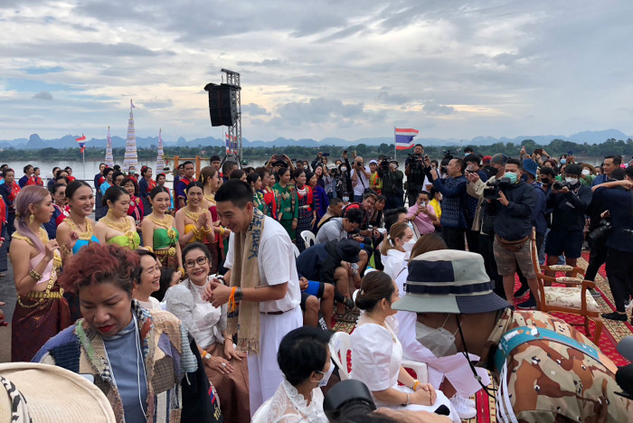 Actor 'Tono' kickstarts 15-km charity swim across Mekong - Vimarsana News