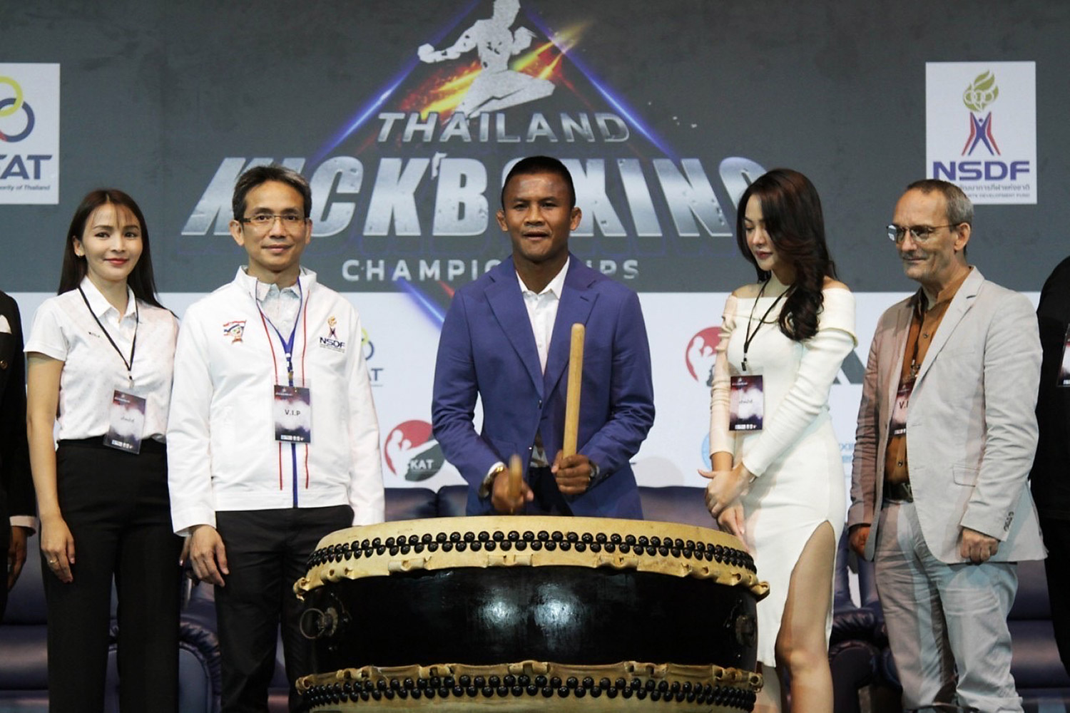 Buakaw Banchamek, centre, opens the Thailand Kickboxing Championship on Saturday.