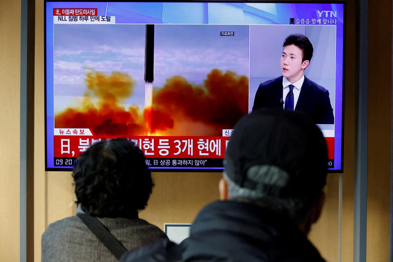 People watch a television broadcasting a news report on North Korea firing a ballistic missile off its east coast, in Seoul, South Korea, on Thursday. (Photo: Reuters)