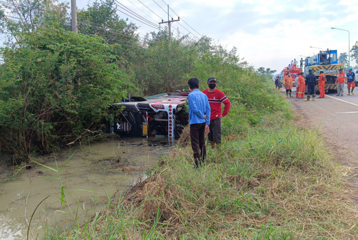 One killed, 7 hurt in Buri Ram bus accident - Vimarsana News
