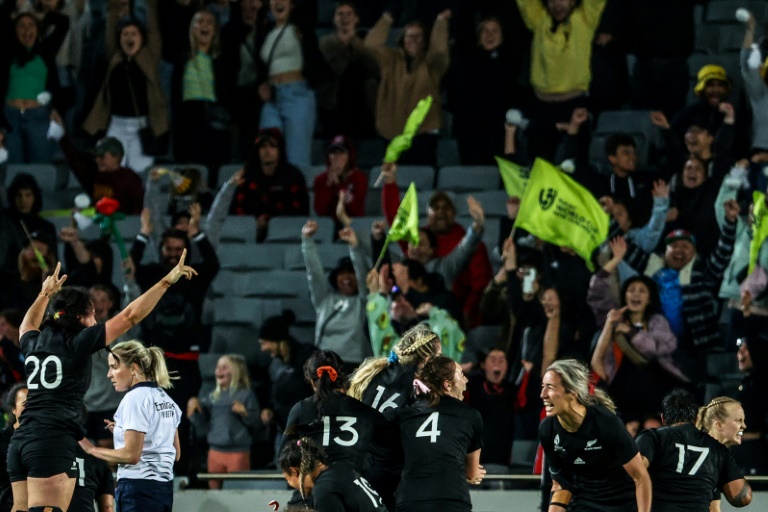 Bangkok Post Recordbreaking women"s Rugby World Cup shows "people