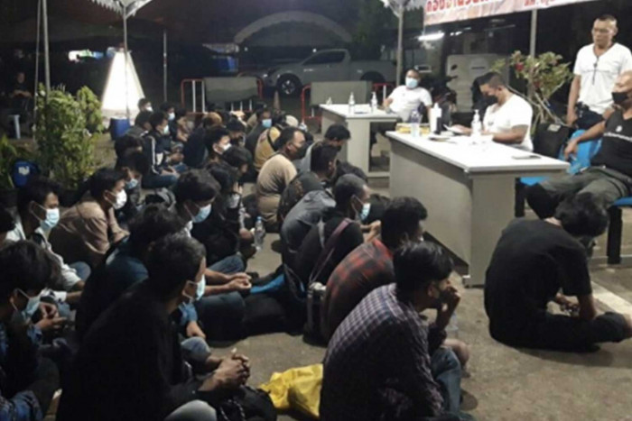 42 illegal migrants arrested in Surat Thani - Vimarsana News