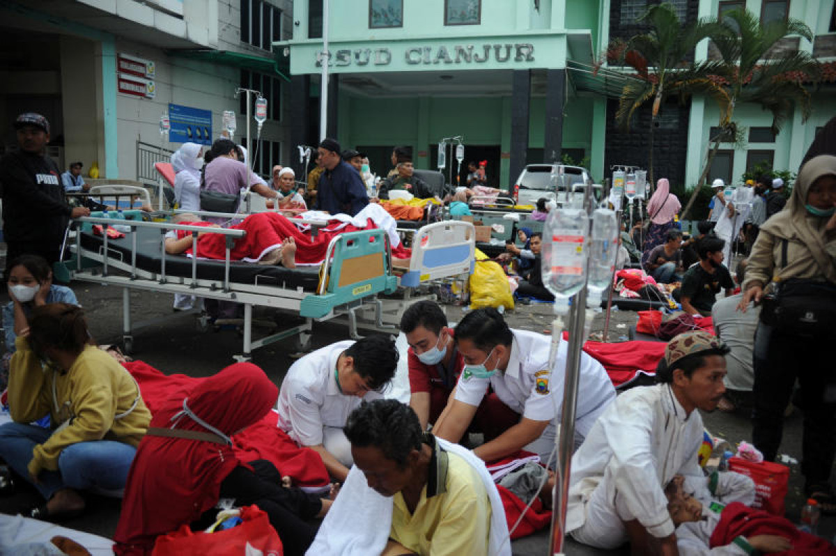 Bangkok Post - Death toll at 56 after quake shakes Indonesia's Java island