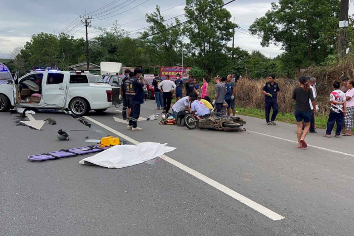 Pickup hits motorcycle at junction, 2 killed - Vimarsana News