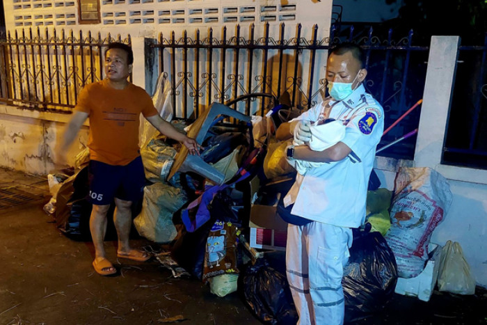 Newborn baby found in rubbish bin, suspected mother identified - Vimarsana News