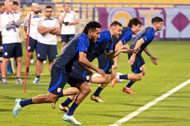 USA's players in training in Qatar on the eve of their Iran clash USA's players in training in Qatar on the eve of their Iran clash