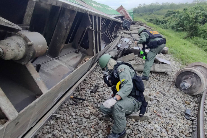 Arrest warrants issued for 2 railway bombing suspects - Vimarsana News