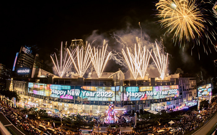 The one and only 'Times Square of Asia' countdown! - Vimarsana News