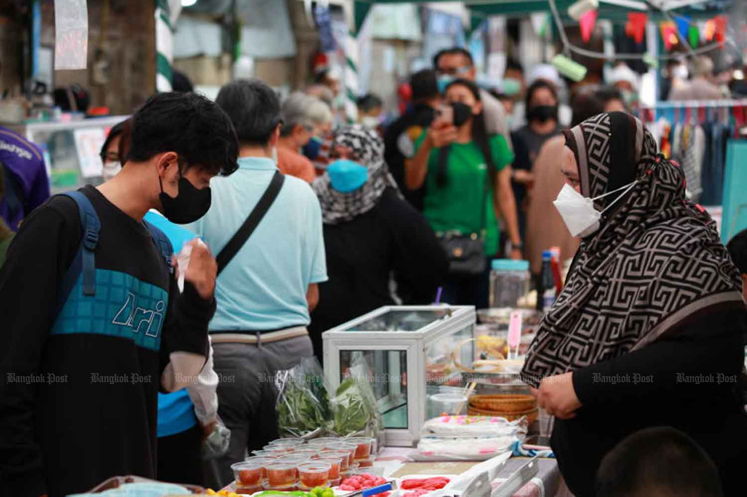 A halal food festival was organised in Bang Rak district of Bangkok in July last year. (Photo: Apichart Jinakul)