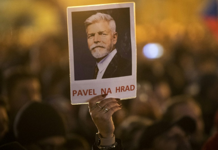 Ex-paratrooper set to sweep Czech president vote - Vimarsana News