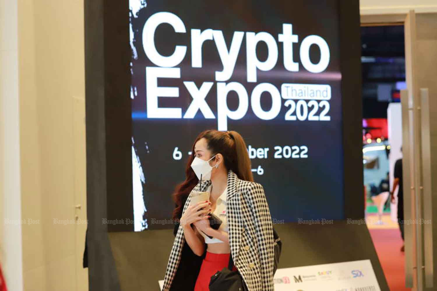 Bangkok lauded as global hub for cryptocurrencies