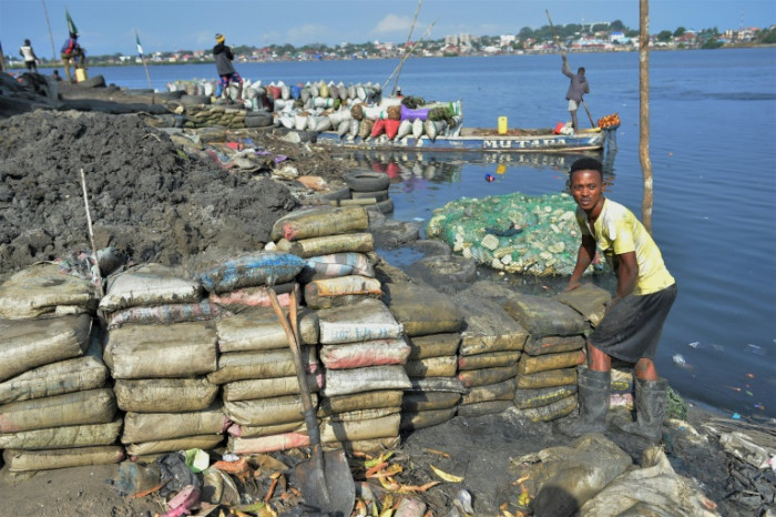 In Sierra Leone, the people fighting the sea to build a home - Vimarsana News