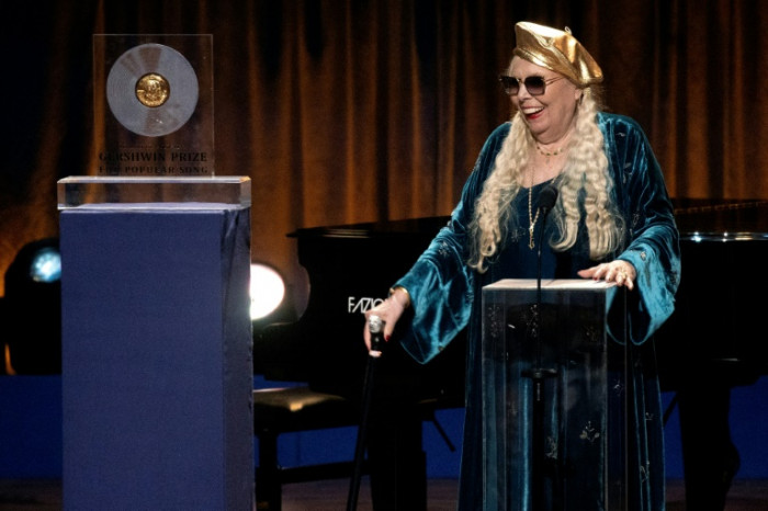Joni Mitchell honoured at star-studded concert - Vimarsana News