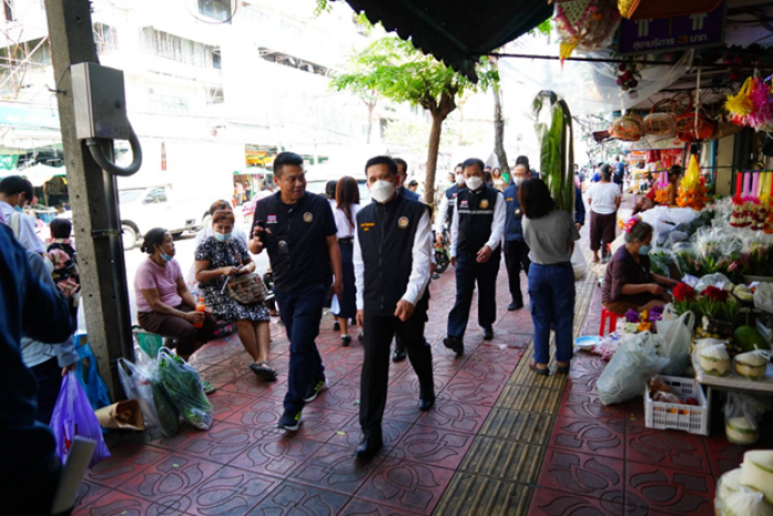 Ministry of Labour and Phra Ratchawang Municipal Police Station inspect illegal alien workers - Vimarsana News