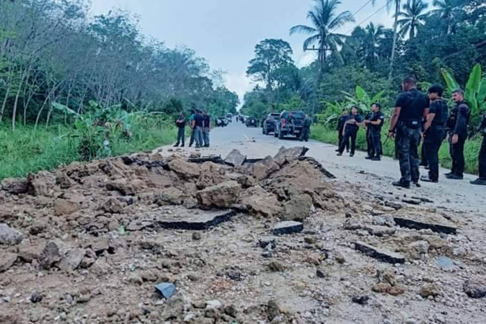 Two soldiers killed in roadside bombing in South - Vimarsana News