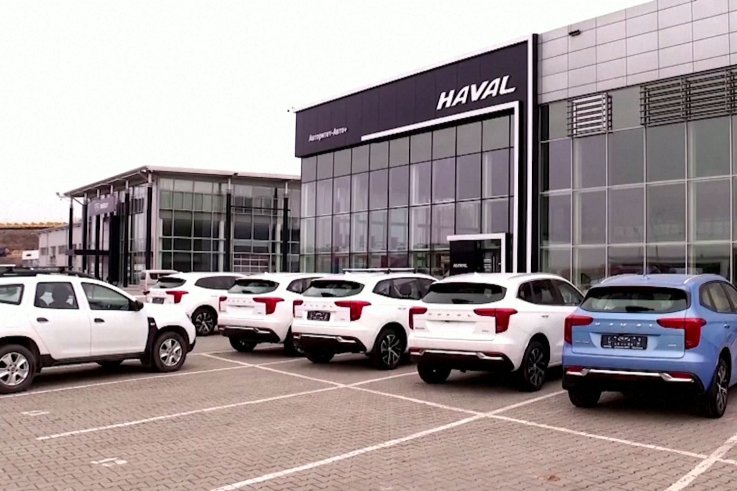 Chinese cars? Sanctions leave Russians no choice