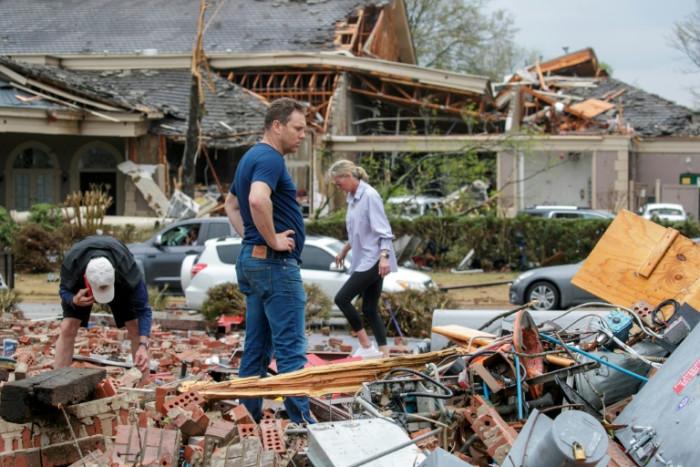 Bangkok Post - Deadly storms and tornadoes sweep through central US