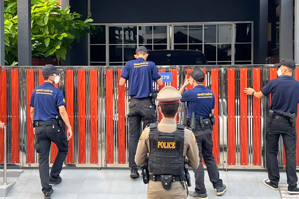 Bangkok Post - Key man in police-run gambling network arrested