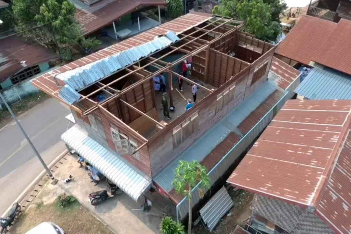 Huge storms wreck about 1,800 houses - Vimarsana News