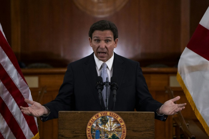Florida extends 'Don't Say Gay' law to all school years - Vimarsana News