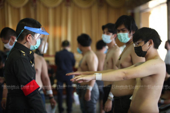 Use of soldiers as servants 'wrong' - Vimarsana News