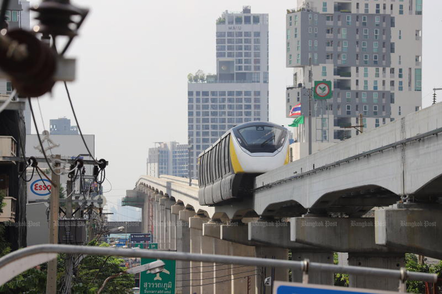 A Yellow Line train is tested.