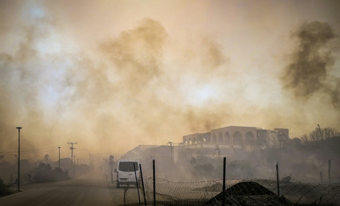 Rodos Fires Bangkok Post - Rhodes wildfires prompt biggest ever Greek fire evacuation
