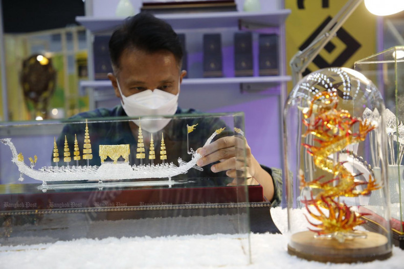 Delicate touch of an artist