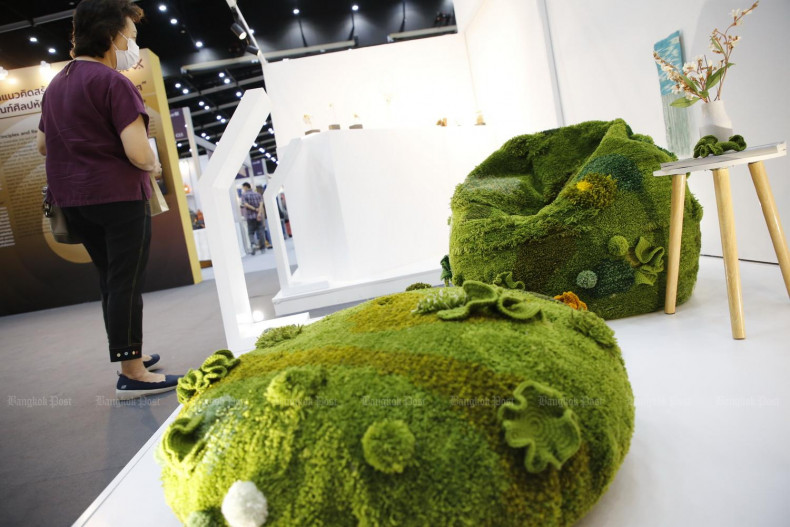 Delicate touch of an artist