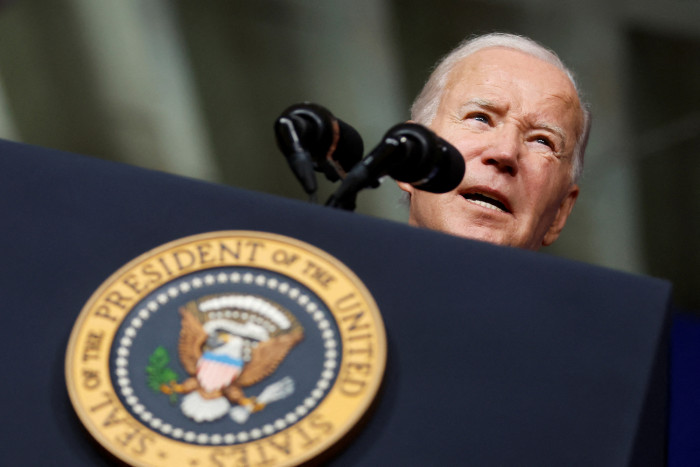 Bangkok Post - Biden calls China economy a ‘ticking time bomb’